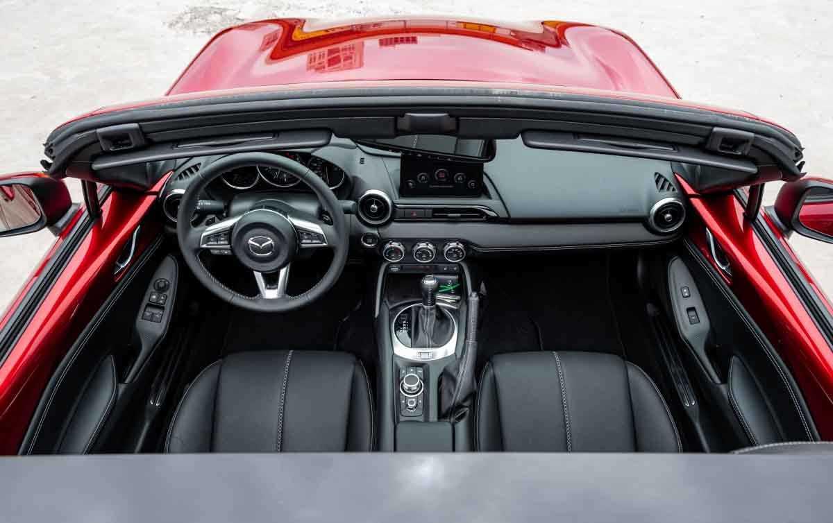 Mazda MX-5 2022-5
