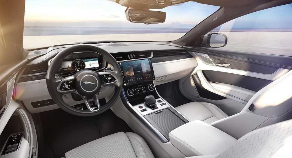 Vì sao vô-lăng ô tô lại đặt lệch một bên-2