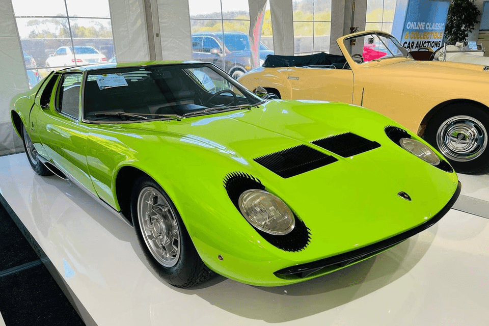 Ngắm các mẫu siêu xe Lamborghini tại Monterey Car Week 2022-13