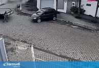 Pha cứu hộ ô tô cồng kềnh và cái kết không thể ngờ