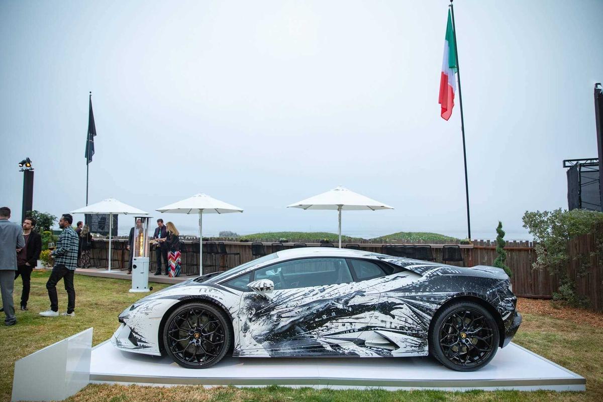 Ngắm các mẫu siêu xe Lamborghini tại Monterey Car Week 2022-11