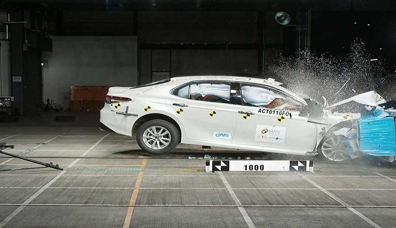  Toyota Camry thế hệ mới được đánh giá đạt tiêu chuẩn an toàn 5 sao. 