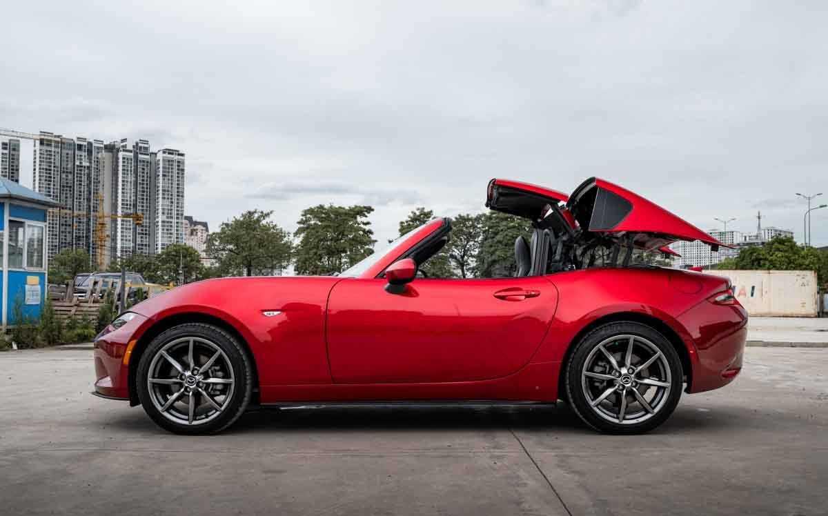 Mazda MX-5 2022-3