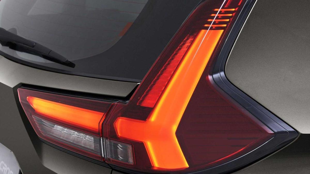 Mitsubishi Xpander Cross 2023-5