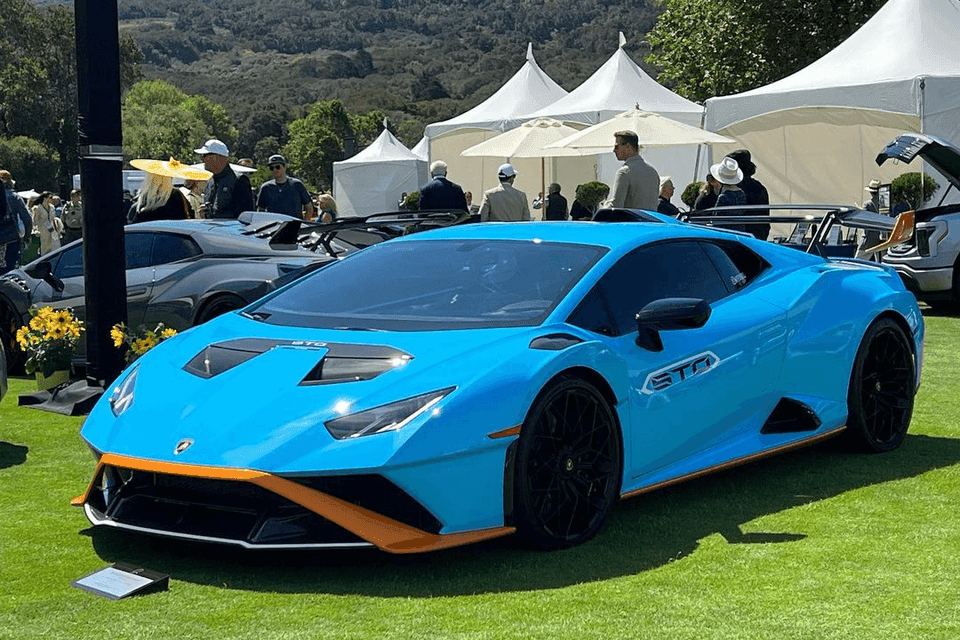 Ngắm các mẫu siêu xe Lamborghini tại Monterey Car Week 2022-14