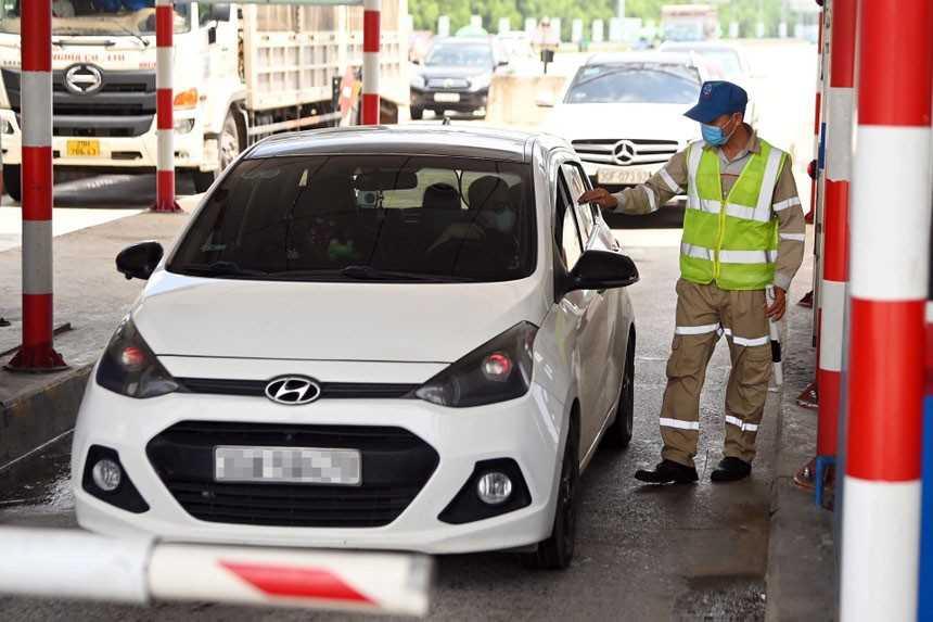 Sự cố thanh chắn kh&ocirc;ng mở khi chạy qua l&agrave;n ETC-3