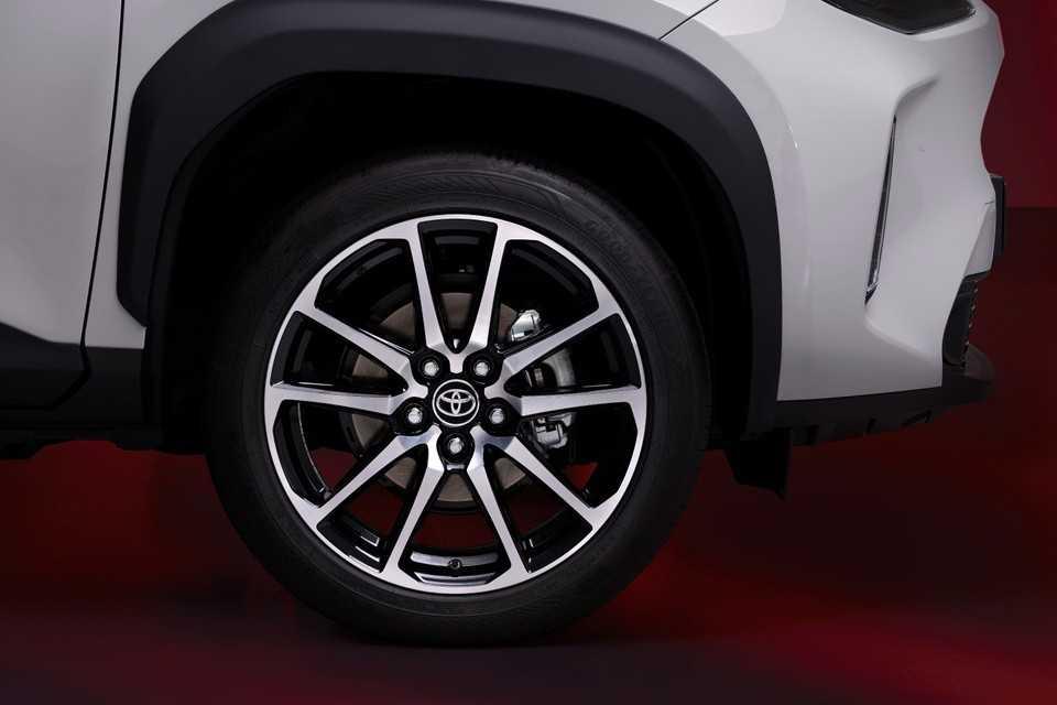 Toyota Yaris Cross GR Sport-8