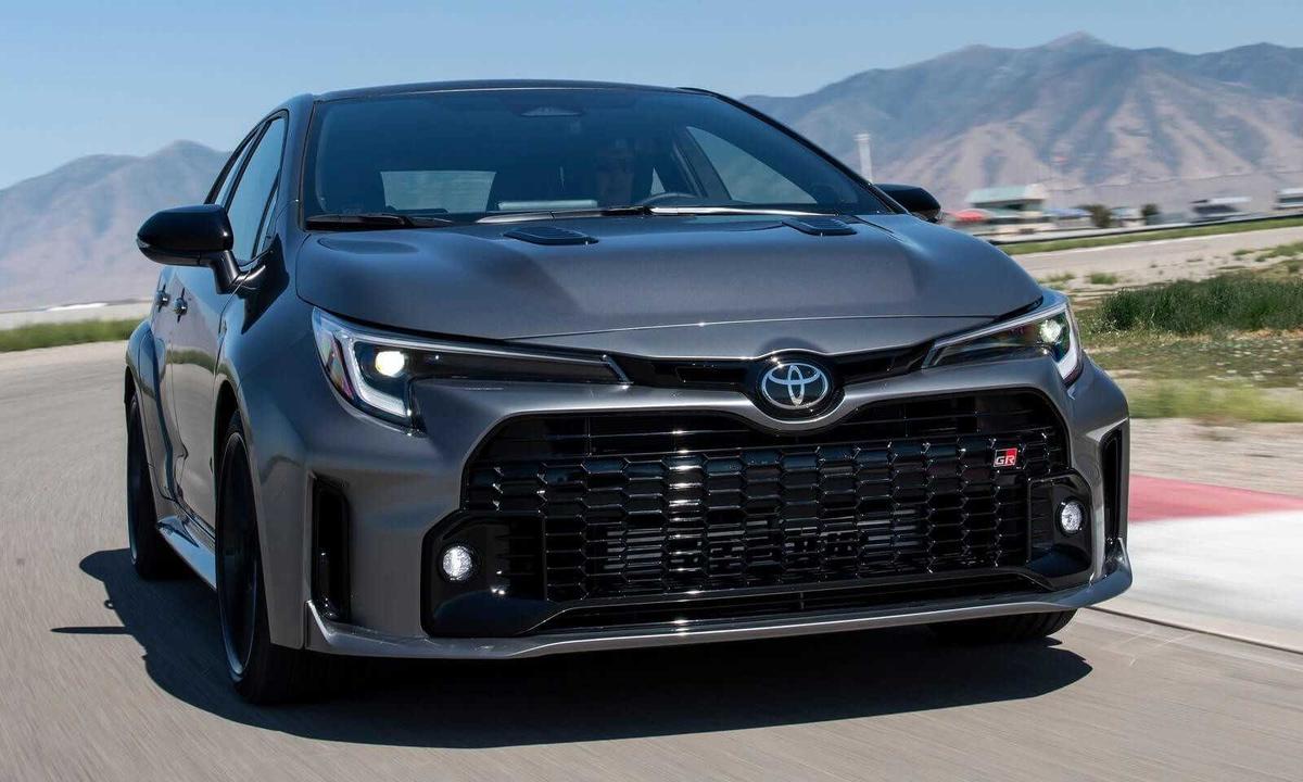 Toyota GR Corolla-1