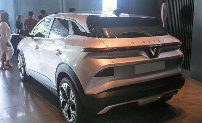 VinFast VF 6 đầu tiên xuất hiện tại Việt Nam-3