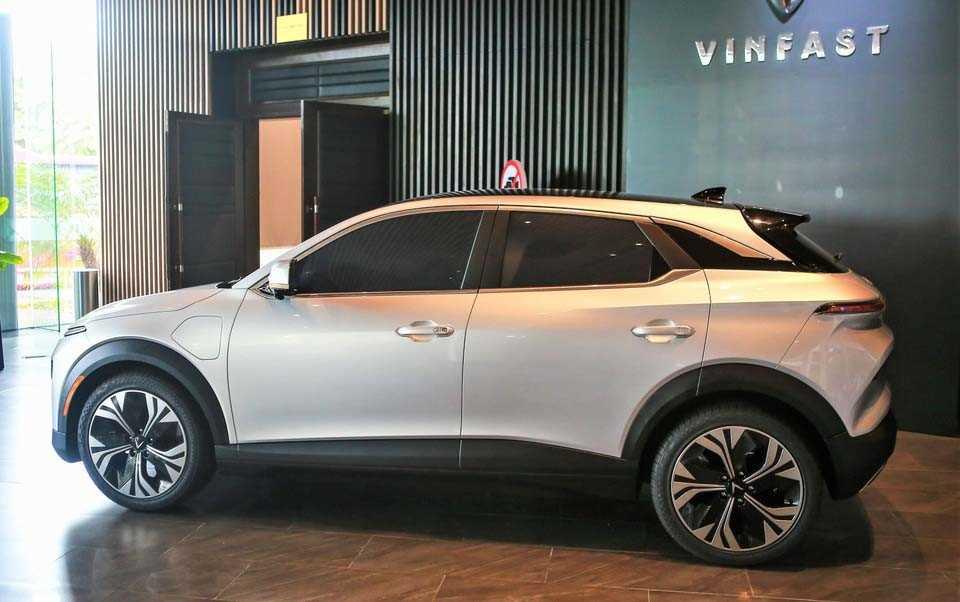 VinFast VF 6 đầu tiên xuất hiện tại Việt Nam-1