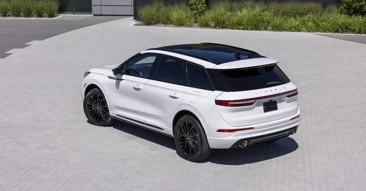 Lincoln Corsair 2023-3