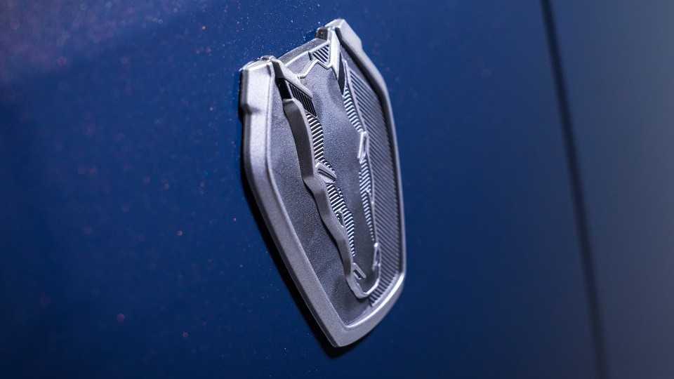 Ford Mustang Dark Horse-2