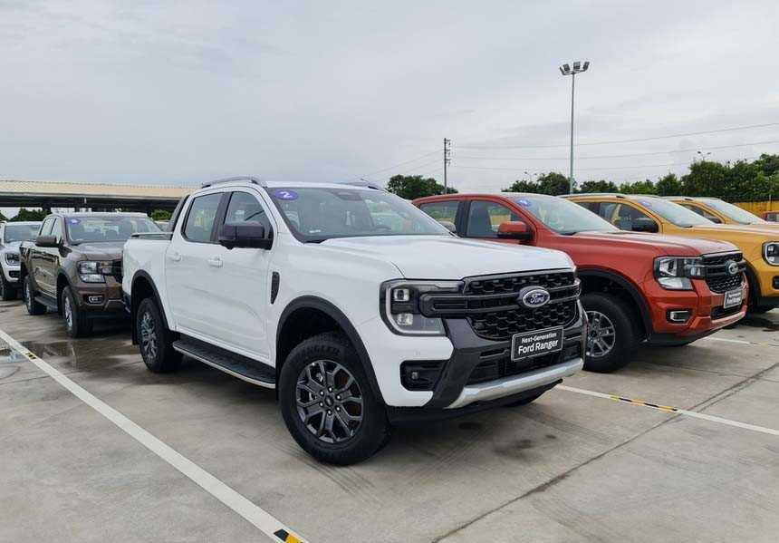 Ph&acirc;n kh&uacute;c xe b&aacute;n tải tại Việt Nam: Ford Ranger đ&atilde; kh&ocirc;ng c&ograve;n hot-2
