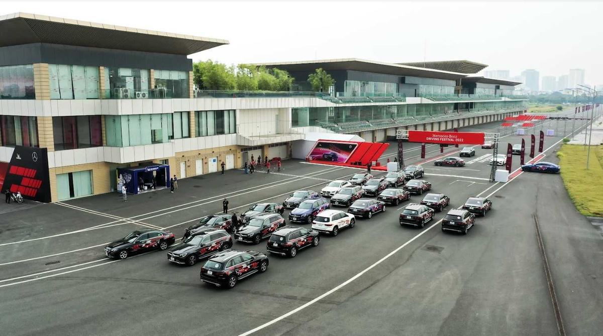  Mercedes-Benz Driving Festival 2022-2