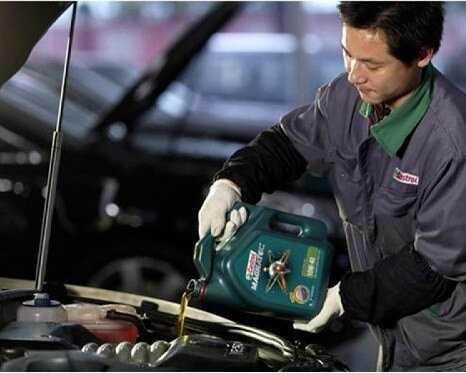 Dầu nhớt 5W30 - Lựa chọn tốt nhất cho xế yêu