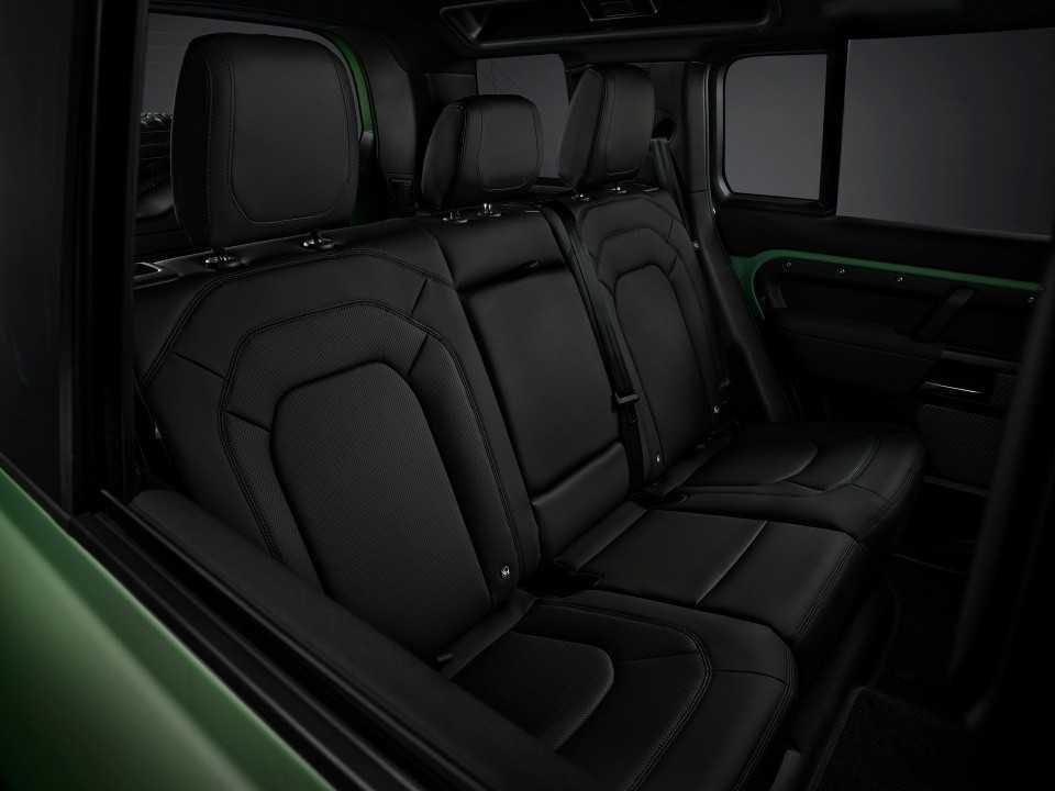 Land Rover Defender 75th Limited Edition-5