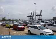 Việt Nam nhập khẩu 405 chiếc xe hơi mỗi ngày