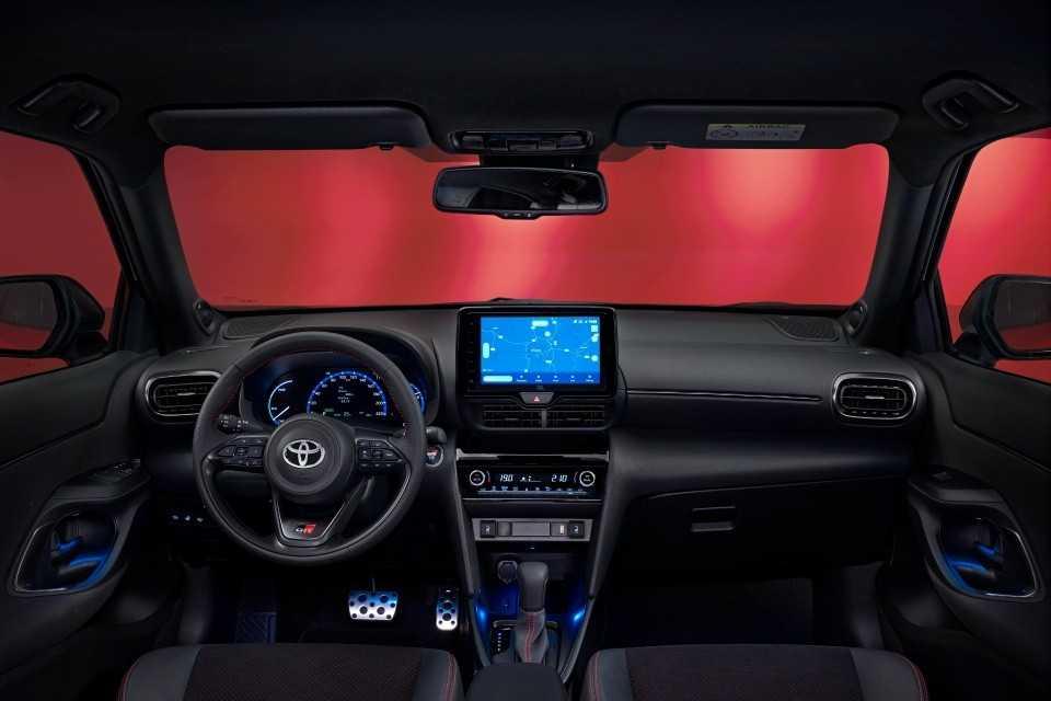 Toyota Yaris Cross GR Sport-5