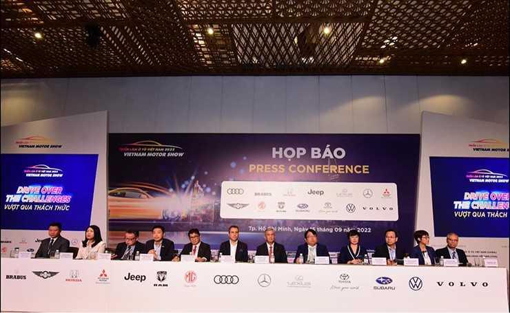 Triển lãm Ô tô VMS 2022 quay trở lại sau 2 năm vắng bóng, hội tụ nhiều xe mới-1