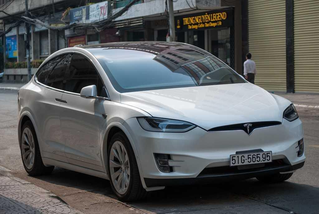 5 mẹo giúp tiết kiệm pin cho xe ô tô điện-1