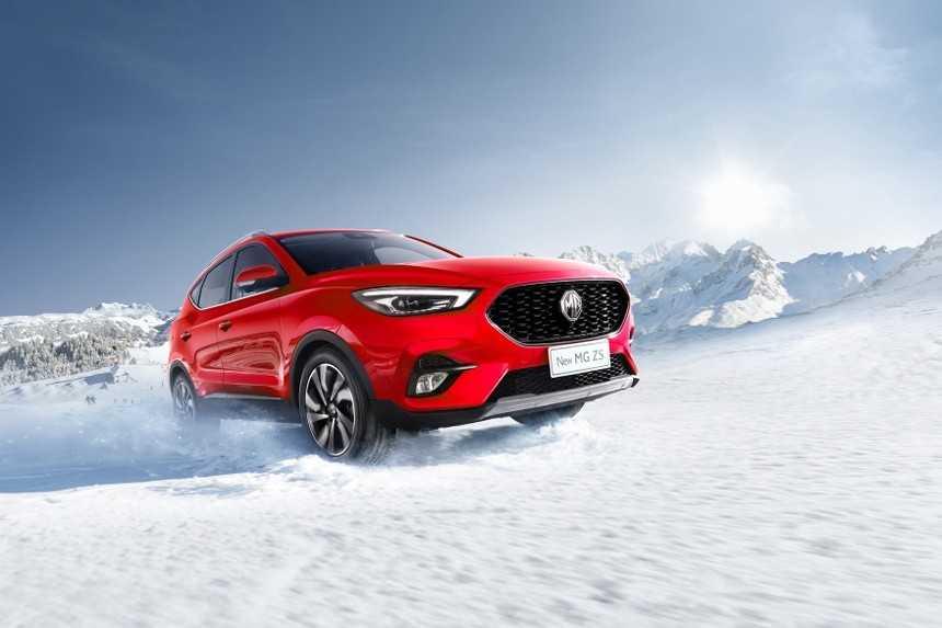 Hàng loạt ô tô điều chỉnh giá bán dịp cuối năm-3