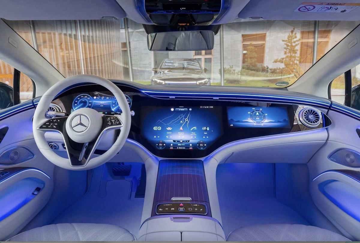 Chọn Porsche Taycan hay Mercedes-Benz EQS khi mua ô tô điện hạng sang-5