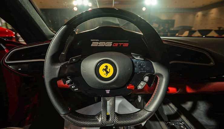 Ferrari giới thiệu siêu xe 296 GTB tại Việt Nam, giá bán hơn 21 tỷ đồng-3