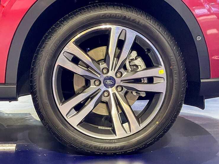 Ford Territory thế hệ mới ra mắt khách Việt, giá bán từ 822 triệu đồng-3