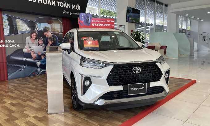 toyota-veloz-chuan-bi-dieu-chinh-gia-ban-mitsubishi-xpander-khong-co-xe-de-ban-1Toyota Veloz chuẩn bị điều chỉnh giá bán, Mitsubishi Xpander không có xe để bán-1