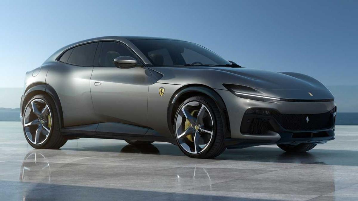 Review siêu phẩm SUV Ferrari Purosangue 2023