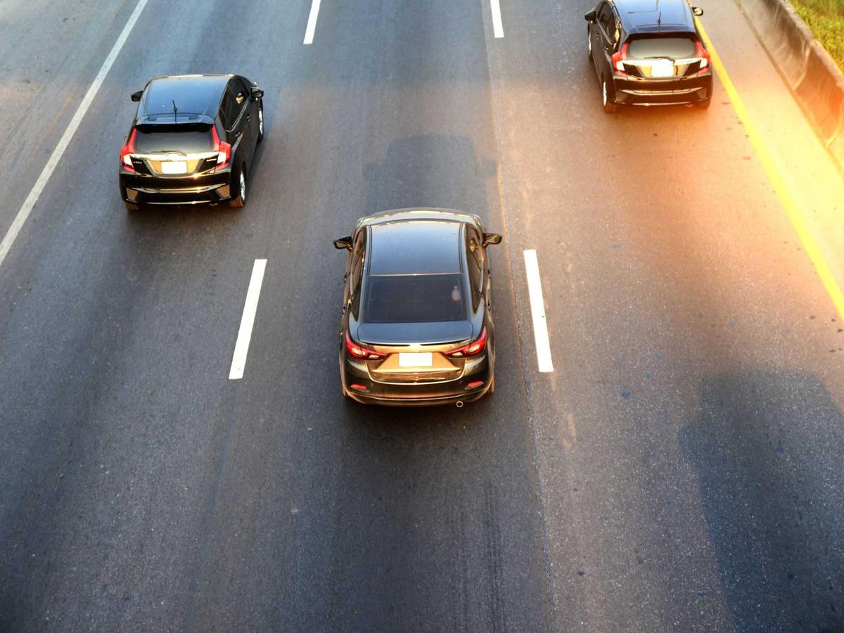 Cập nhật màu xe phong thủy 2023 cho người tuổi Thìn