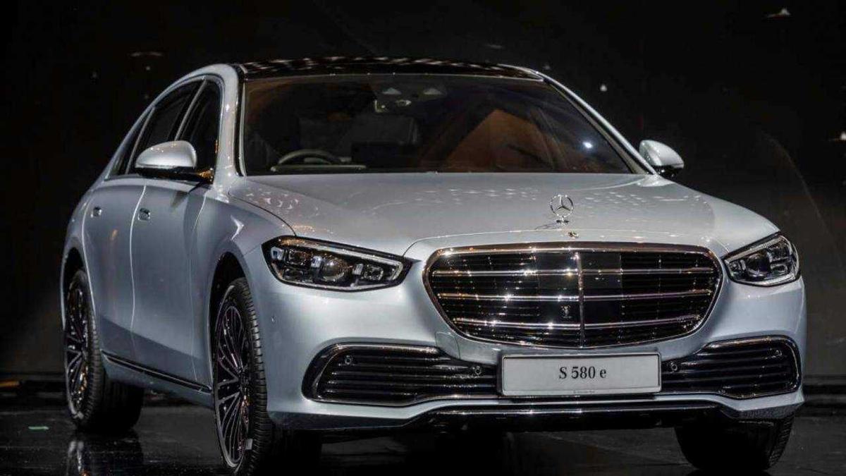 Mercedes-Maybach S 580e lần đầu ra mắt mẫu xe plug-in hybrid