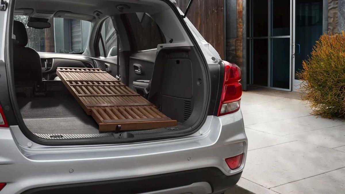 Chevrolet Trax 2023 : Giá bán, Hình ảnh và thông số