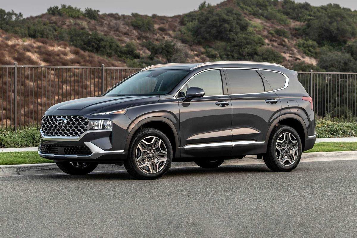 Top 5 mẫu xe SUV bán chạy tại Việt Nam 2022