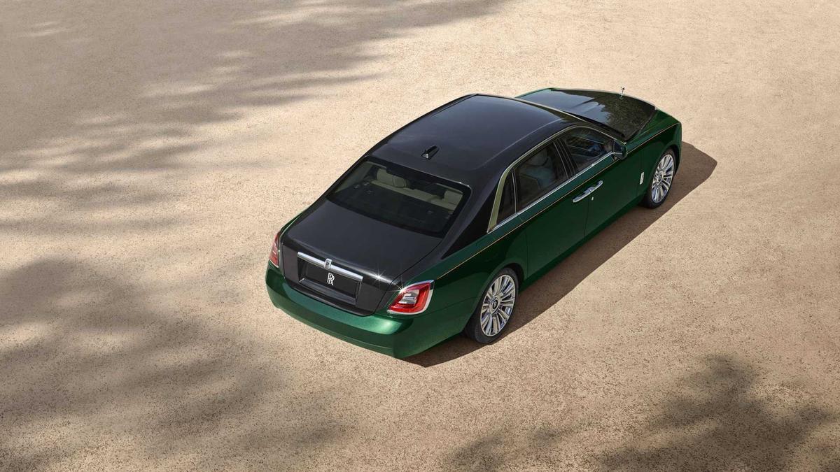 Rolls Royce Ghost EWB 2023: Giá bán, Hình ảnh và thông số