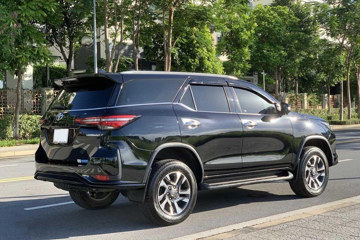 “Vua giữ giá” Fortuner Legender lỗ nặng 30% sau 2 năm lăn bánh