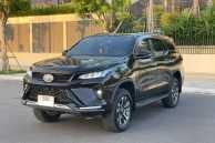 “Vua giữ giá” Fortuner Legender lỗ nặng 30% sau 2 năm lăn bánh