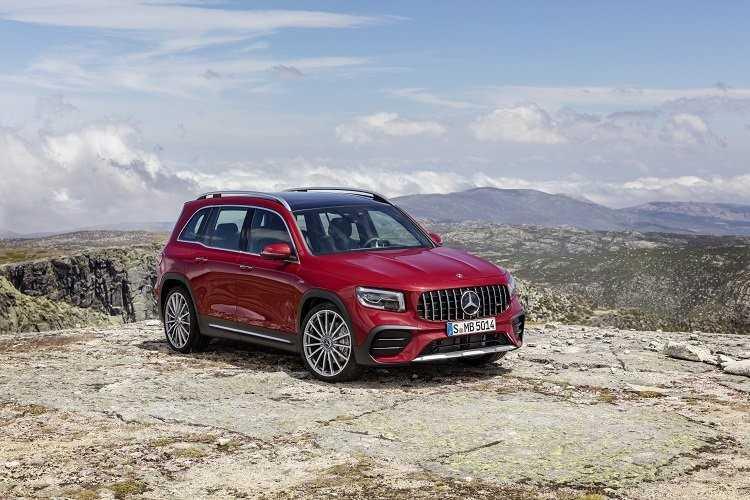 Mercedes Benz AMG B 35 4MATIC: Giá & Thông số 2023