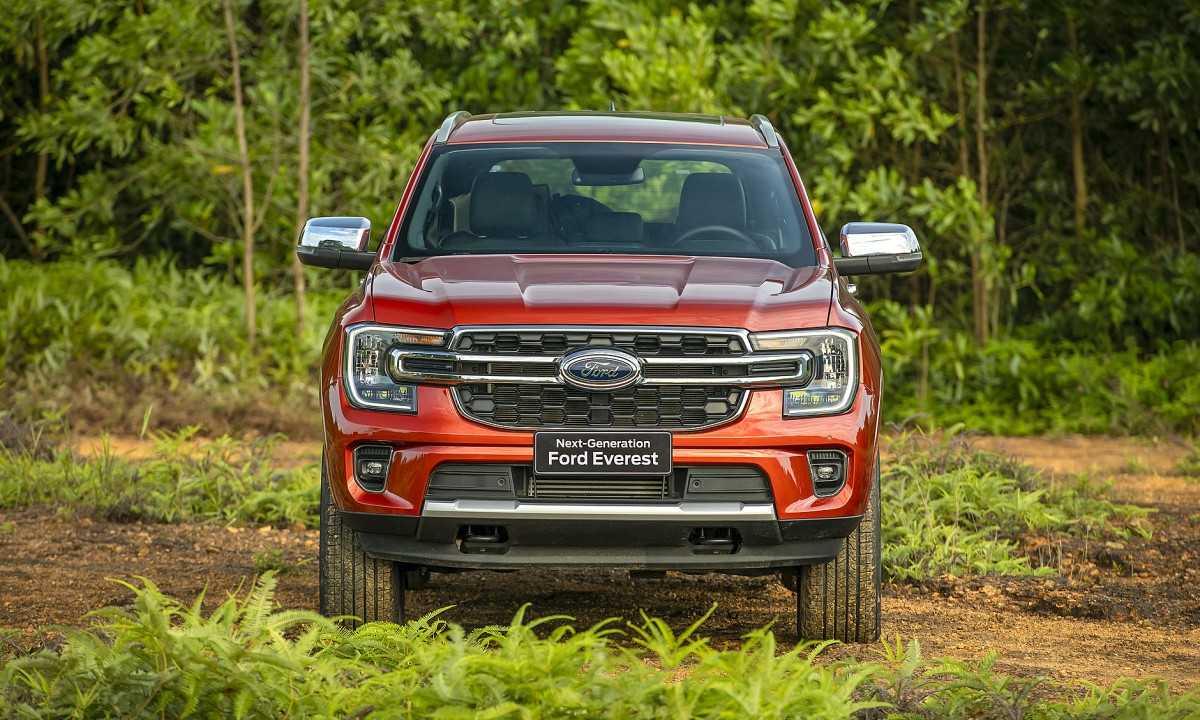 Ford Everest cũ - Có nên bỏ tiền mua cũ không?
