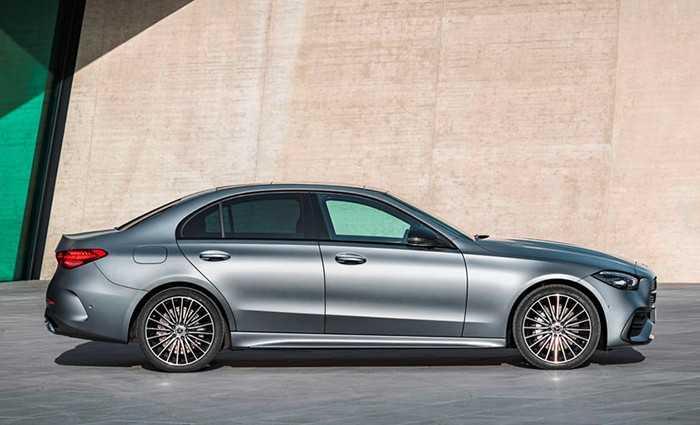 Mercedes C300: Giá & Thông số 2023