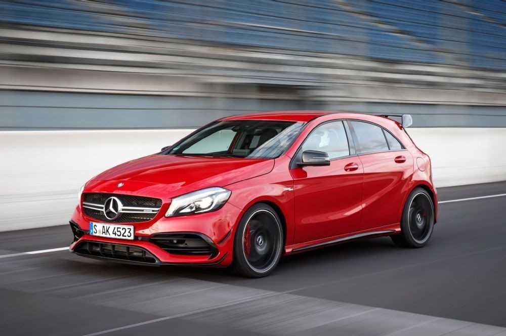 Mercedes AMG A45 4Matic: Giá & Thông số 2023