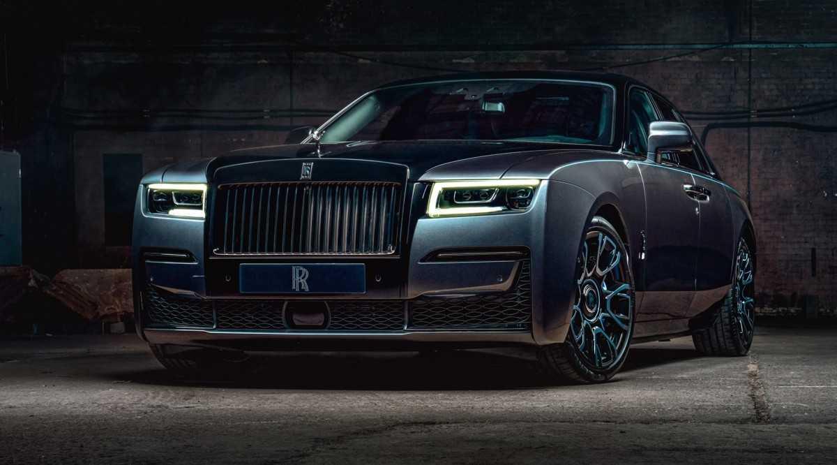 Rolls Royce Ghost Black Badge: Giá & Thông số 2023