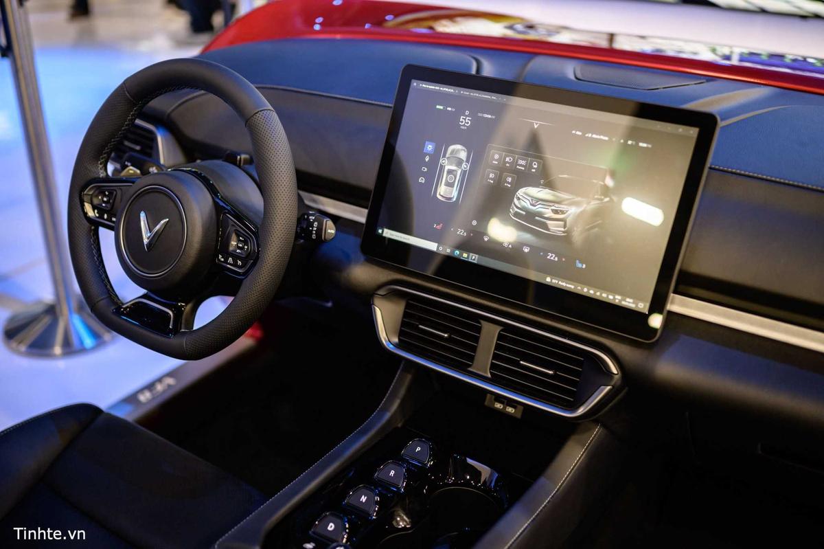 VinFast VF9 - SUV hạng E - Giá & Thông số 2023