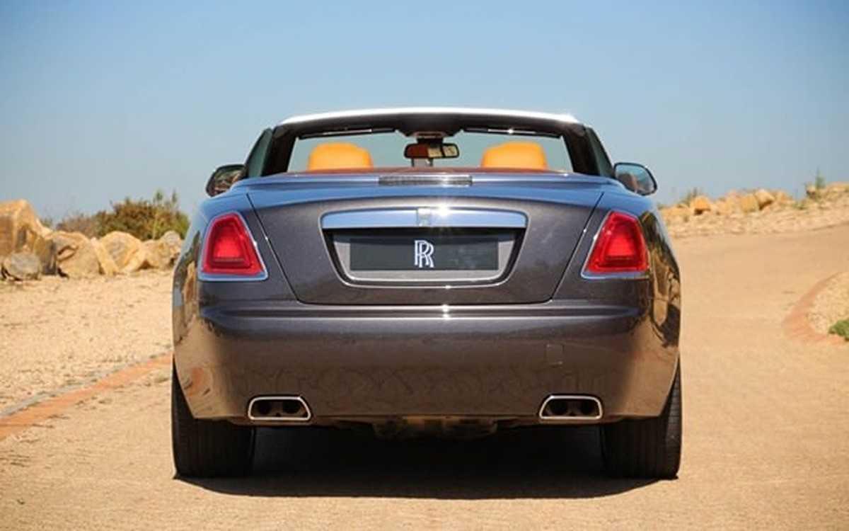Rolls Royce Dawn: Giá bán & Thông số 2023