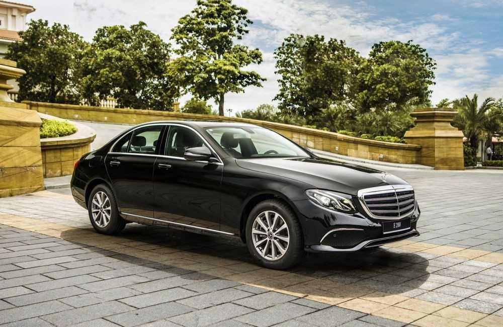 Mercedes E200: Giá & Thông số 2023