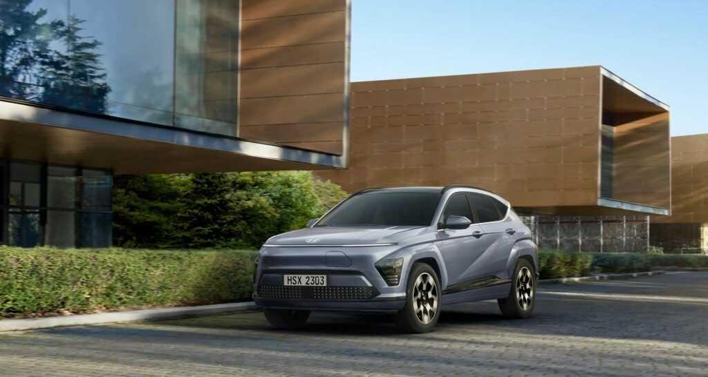 Hyundai Kona Electric 2024 cung cấp phiên bản xe điện hai pin cực ấn tượng