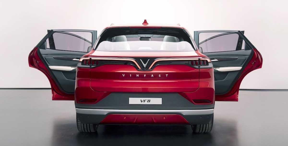 VinFast VF 8 - SUV hạng D - Giá & Thông số 2023