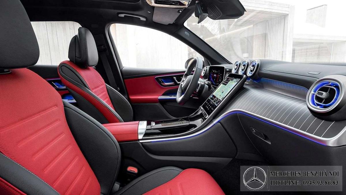 Mercedes GLC 300: Giá & Thông số kỹ thuật 2023