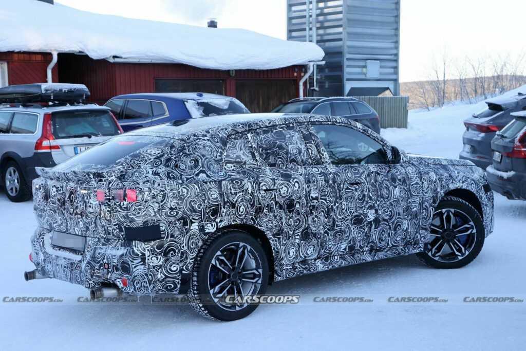 Lộ Diện BMW X2 2024 Với Cabin Đẳng Cấp, Công Nghệ Cao