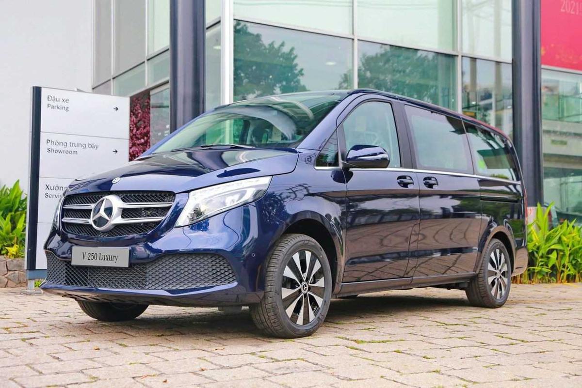 Mercedes V250: Giá & Thông số kỹ thuật 2023